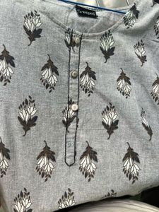 Grey Printed Suit set with black check