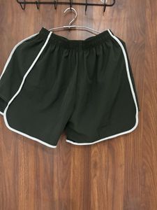 T-shirt and shorts set