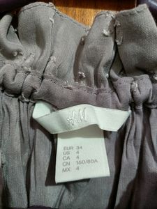H&amp;M Ruffle-Neck Top