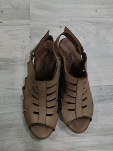 Stylish Brown Wedge Sandals