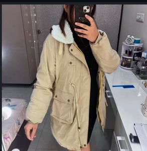 Women's puffer jacket