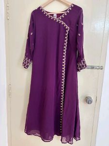 Elegant Purple Embroidered Dupatta Set