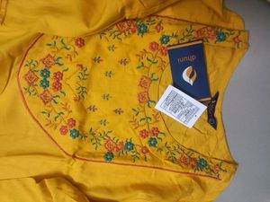 Dhuni Brand Kurti