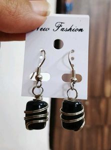 Black Stone Dangle Earrings