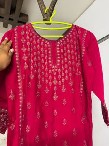 Vibrant Pink Embroidered Kurta