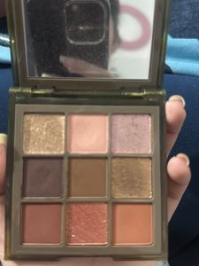 Huda Beauty Khaki Haze Eyeshadow Palette