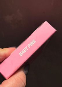 Huda Beauty Blush Filter Palette baby pink
