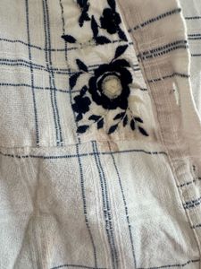 Vero Moda - Embroidered Plaid Tunic Top