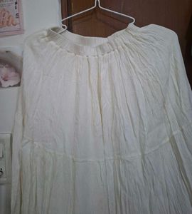 White midi skirt
