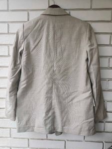 H&amp;M Women's Beige Double-Breasted Blazer