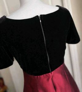 Fix price ❌Elegant Black Velvet &amp; Burgundy Dress