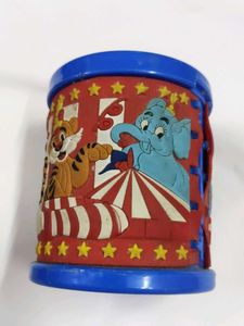 Fun Circus Themed Kids Decor Item pen standpen