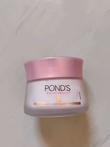 Pond's Bright Beauty Light Creme