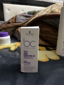 Schwarzkopf Frizz Away Hair Care Set