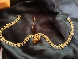 Rajasthani Mang Tika Means Bore