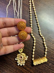 Elegant Pearl &amp; Gold Tone Necklace Set