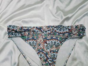 🇳🇿💫🎀Boho Paisley Print Bikini Bottoms