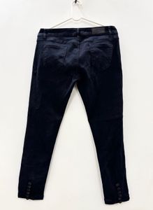 Black Skinny Jeans