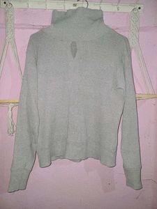 Grey Turtle Neck Pullover Knitted Top