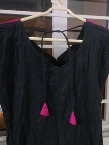 Size XS Elegant Ethnic Kurta Set