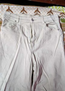 Lightweight Casual Pants