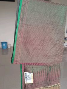 Elegant shiny Nalli silk stole/ dupatta