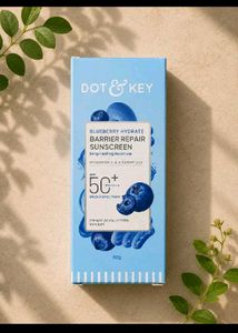 Dot & Key Blueberry Hydrate Sunscreen SPF 50+