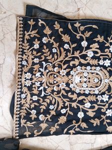 Pakistani Suit