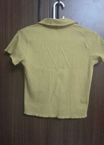 Cute Collared Button-Up Crop Top