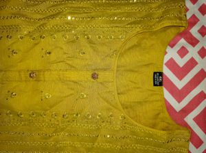 Yellow Embroidered Kurta set 💛