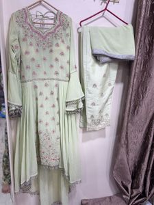 Elegant Embroidered Kurta Set