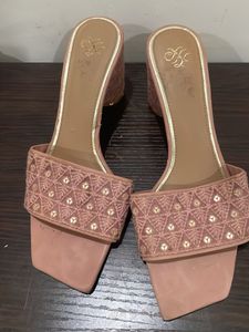 Embroidered Block Heel Slides