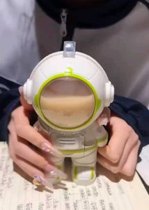 🆕️ Kawaii Astronaut Water Bottle