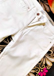 New Brand White Color Jeans