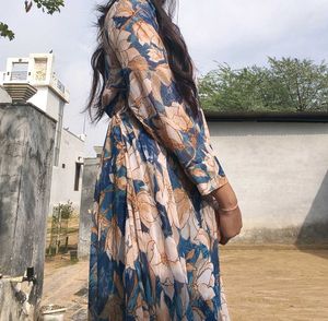 Beautiful Floral Print Anarkali Kurta