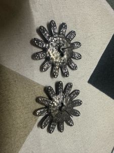 Sparkling Flower Earrings