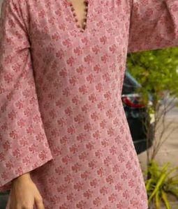 Floral Charm Two-Piece Set 🌷Elegant Bloom Outfit