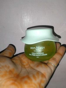Dot & Key Cica Calming Oil-Free Moisturizer