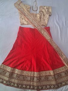 Red Broad Border Lehnga