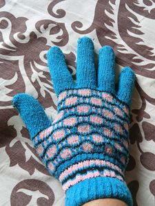 Women Hand Gloves