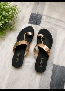 Stylish Black & Gold Toe Ring Sandals
