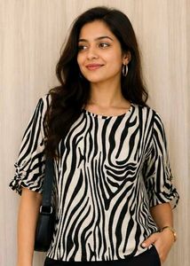 Chic Zebra Print Top