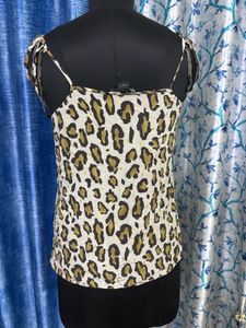 Chic Leopard Print Spaghetti Strap Top 100% silk