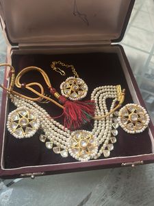 Elegant Pearl &amp; Kundan Jewellery Set