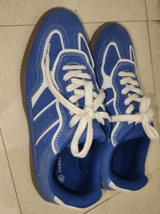 Blue &amp; White Casual Sneakers