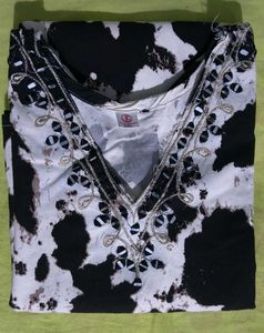 black & white kurtis for daily wear
