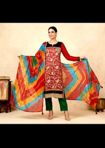♥️ embroidered pakistani suit 3 piece.🎀