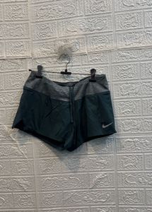 🇹🇭 Nike imported Running Shorts