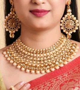 Brand New** Jewel Set With Earrings