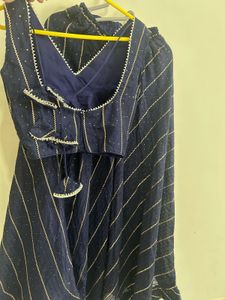 Elegant Navy Blue Lehenga with Padded Blouse